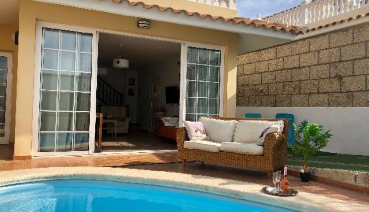 Haus zum Verkauf in Corazones del Palmar mit privatem Pool - 430.000 Euro